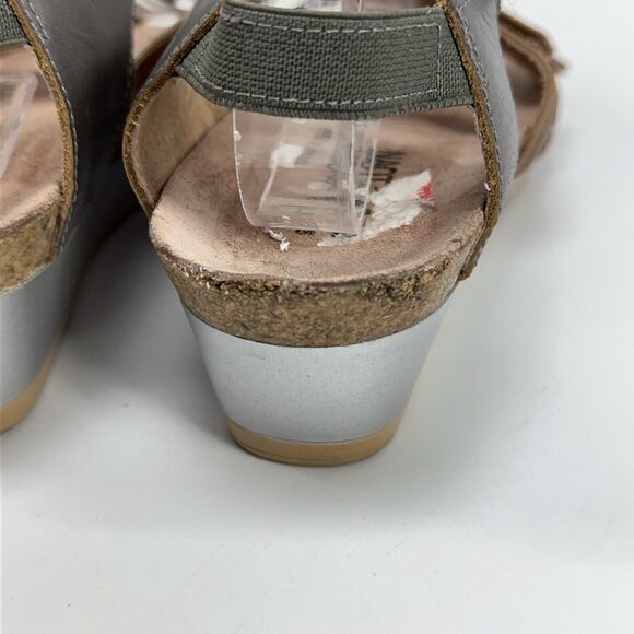 Women Naot Goddess Sandals Brown Silver Leather Low Wedge Heels Size 39 US 8 - Picture 2 of 9